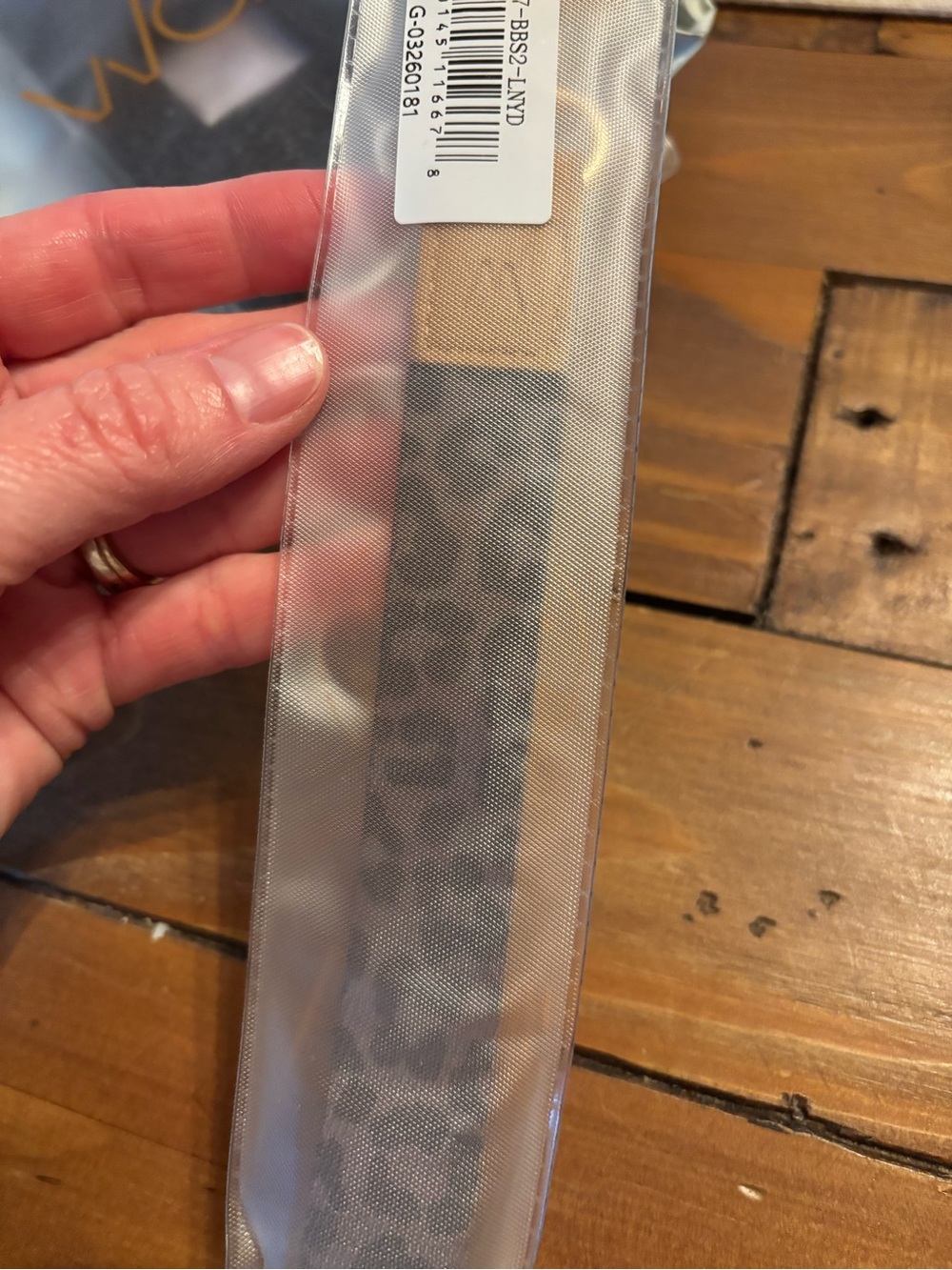 Walli Leopard Print Phone Case with Matching Lanyard - Picture 5 of 8
